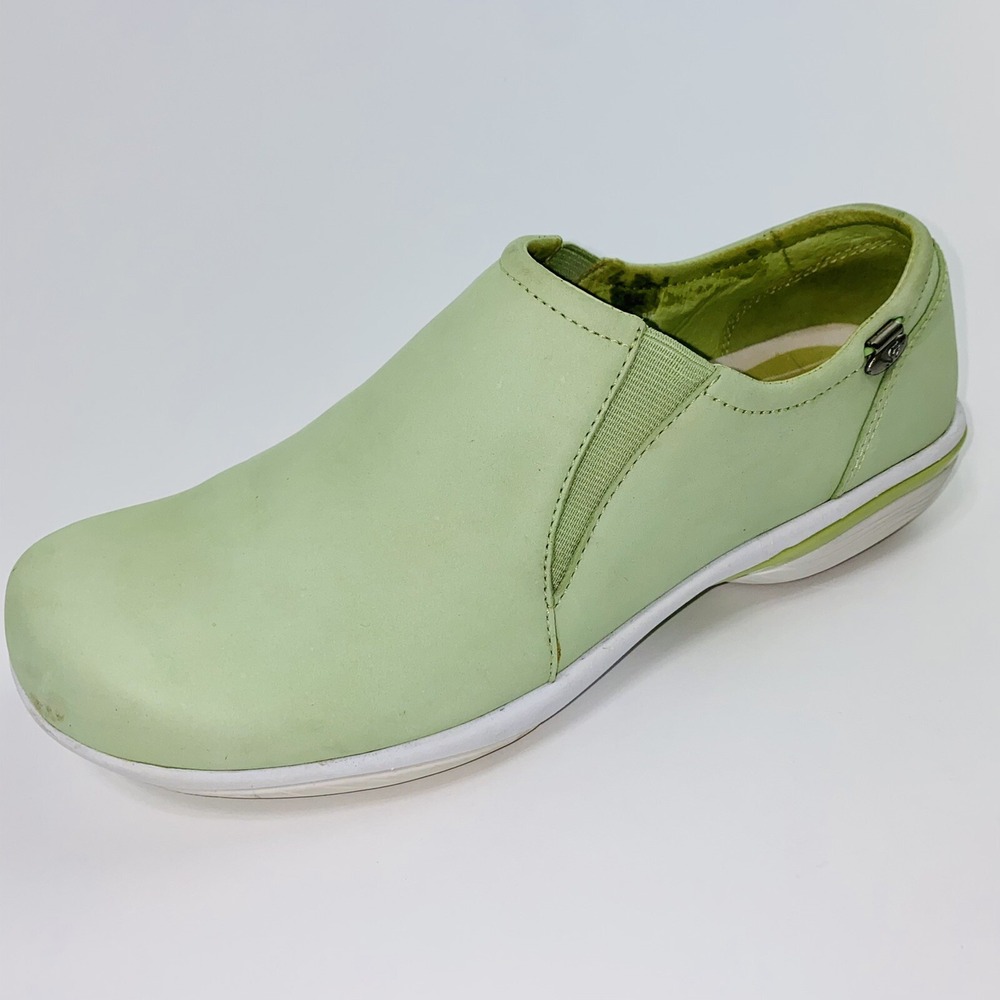 Red Wings Women's Slip-On Green Leather Work Shoes Slip Resistant Size 8B 4554